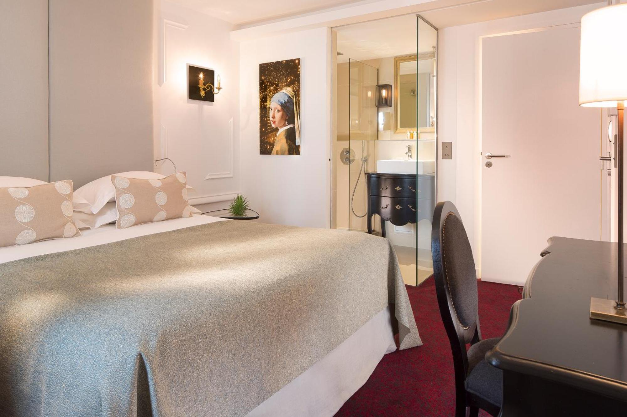 Traditional Double Room,1444543489:JPEG
