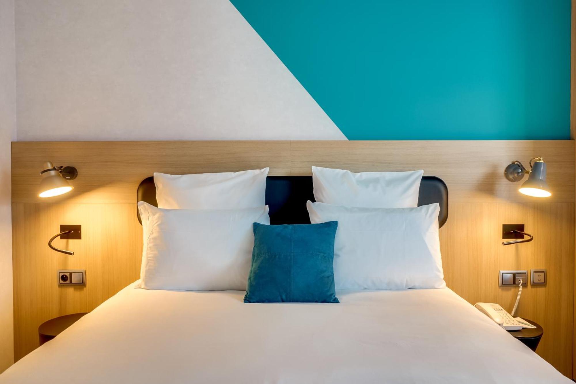 Two non-connecting Double rooms per room,1729987987:JPEG