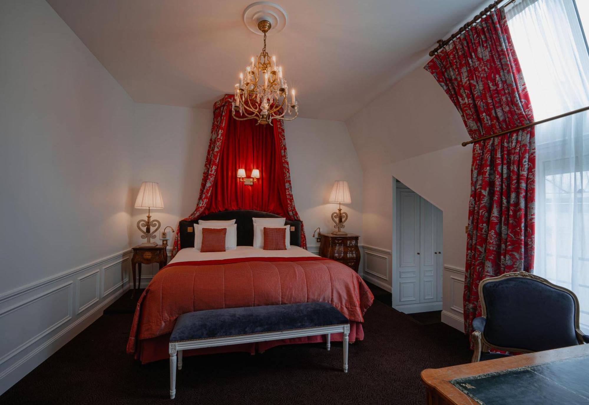 Deluxe Suite,1663734969:JPEG