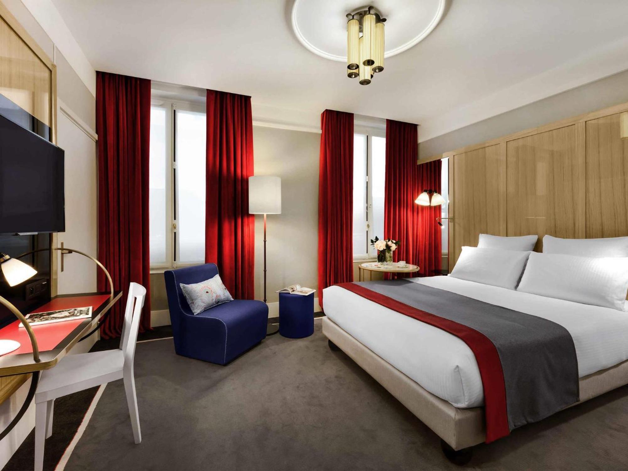 Superior Room Queen Bed,1739360801:JPEG